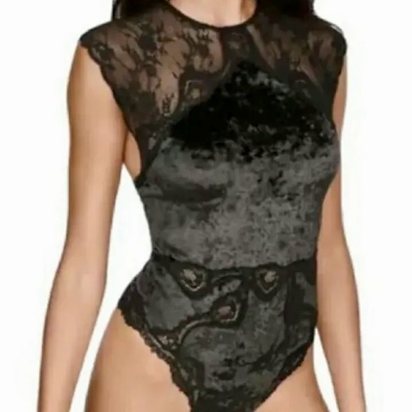 Victoria Secret black crushed velvet lace Trim bodysuit - Picture 4 of 13